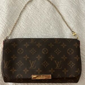 Louis Vuitton MM Favorite Purse